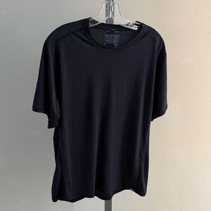 EUC Patagonia Men's Black Capilene Cool Tee Large t-shirt